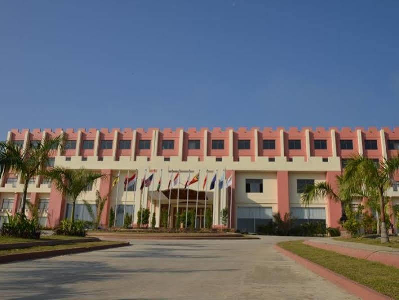 Great Wall Hotel - Nay Pyi Taw Oattara Thiri Luaran gambar