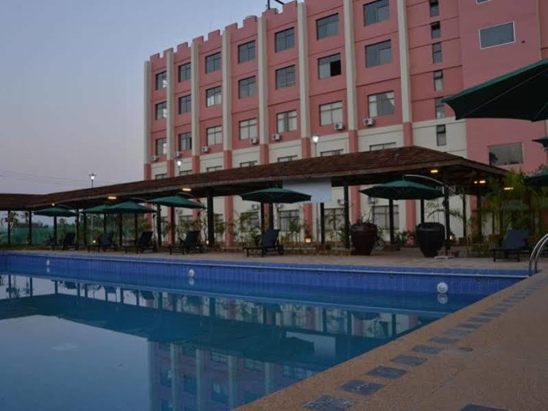 Great Wall Hotel - Nay Pyi Taw Oattara Thiri Luaran gambar